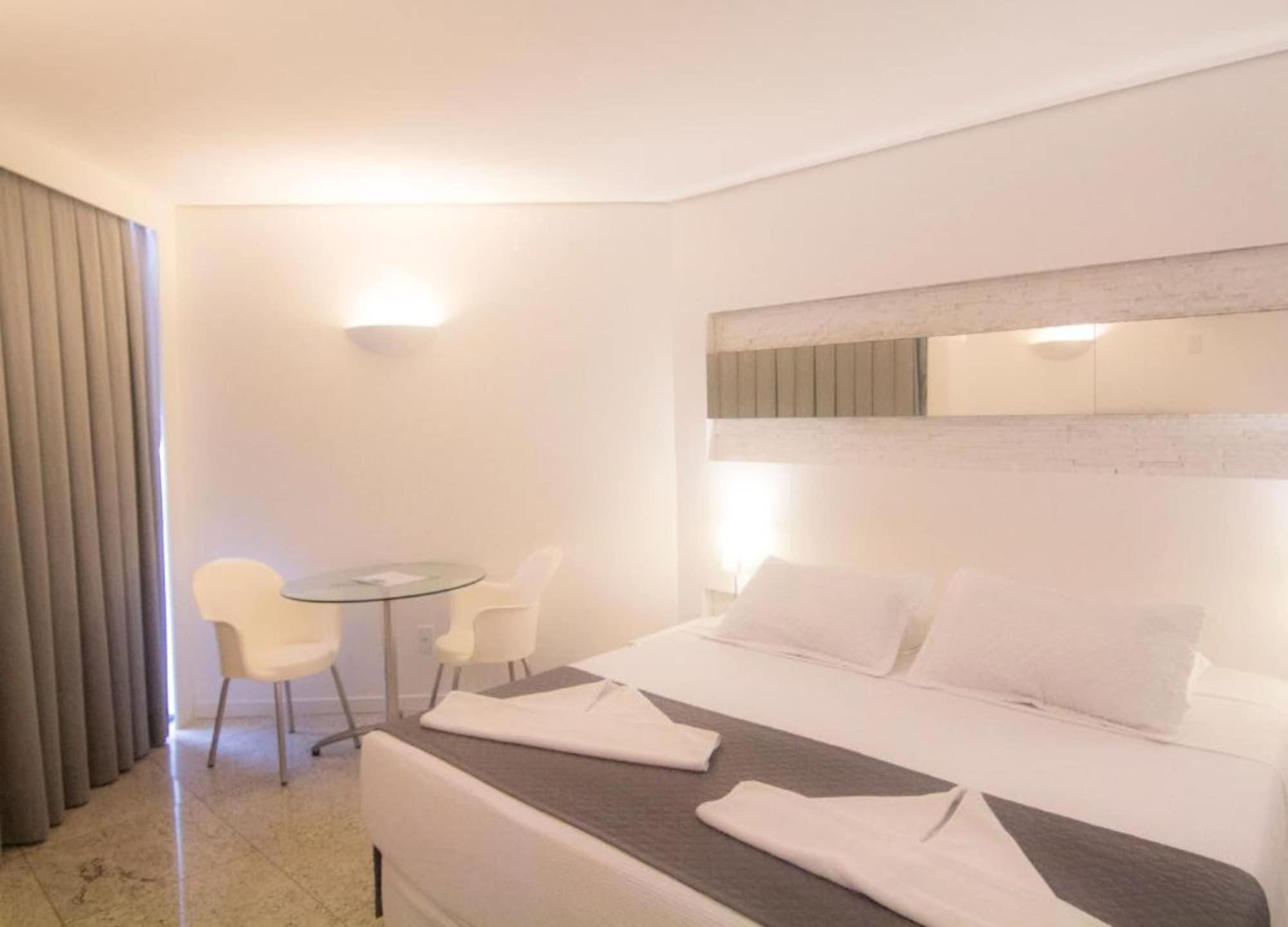 Brisa Tower 4*